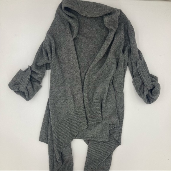 Ann Taylor rabbit hair, cashmere and wool blend sweater. - Picture 6 of 9